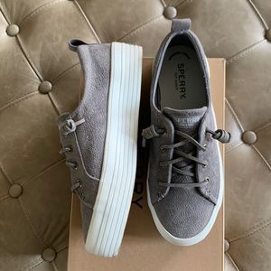 Like new! Sperry Platform Sneakers